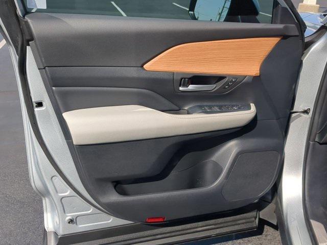 used 2024 Toyota Grand Highlander car, priced at $49,980