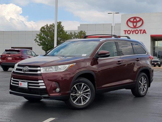 used 2019 Toyota Highlander car, priced at $25,987