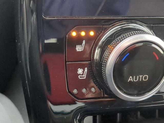 used 2025 Toyota Highlander car, priced at $53,500