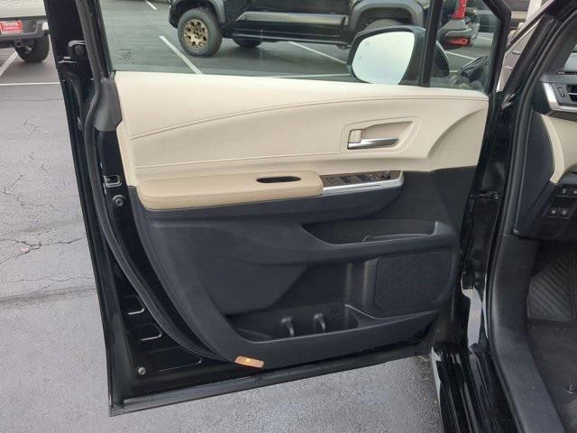 used 2022 Toyota Sienna car, priced at $39,909