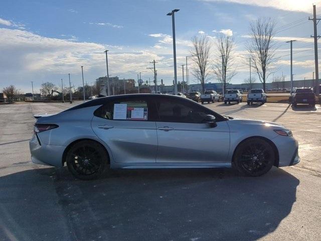 used 2022 Toyota Camry Hybrid car, priced at $29,418