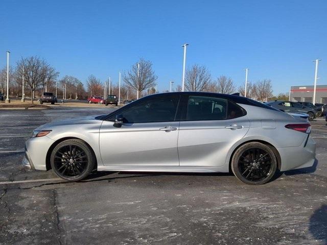 used 2022 Toyota Camry Hybrid car, priced at $29,418