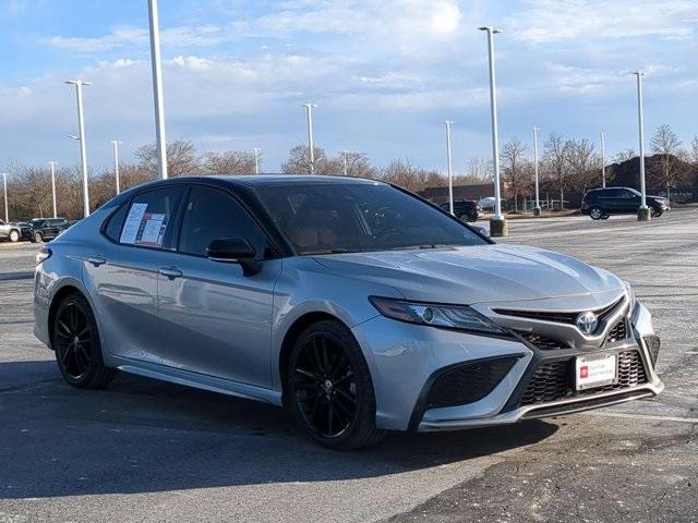 used 2022 Toyota Camry Hybrid car, priced at $29,418