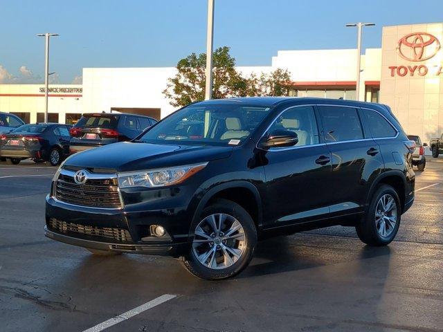 used 2015 Toyota Highlander car, priced at $17,868