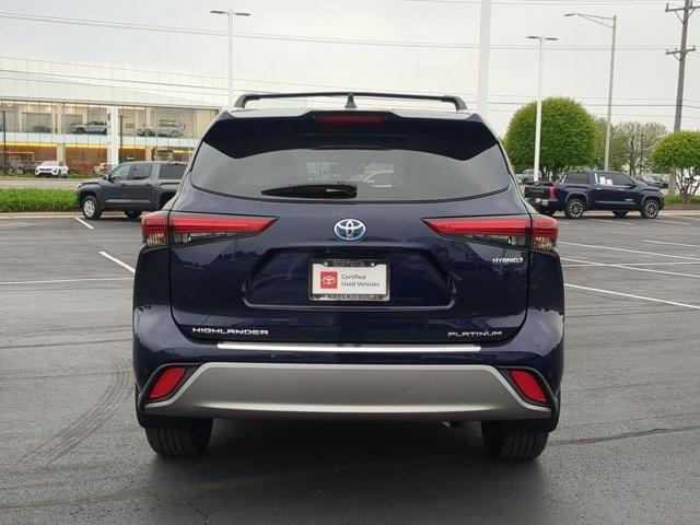 used 2021 Toyota Highlander Hybrid car, priced at $46,288