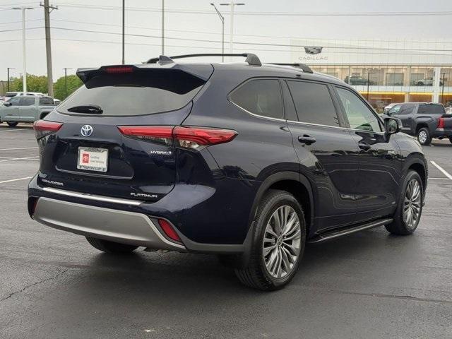 used 2021 Toyota Highlander Hybrid car, priced at $46,288