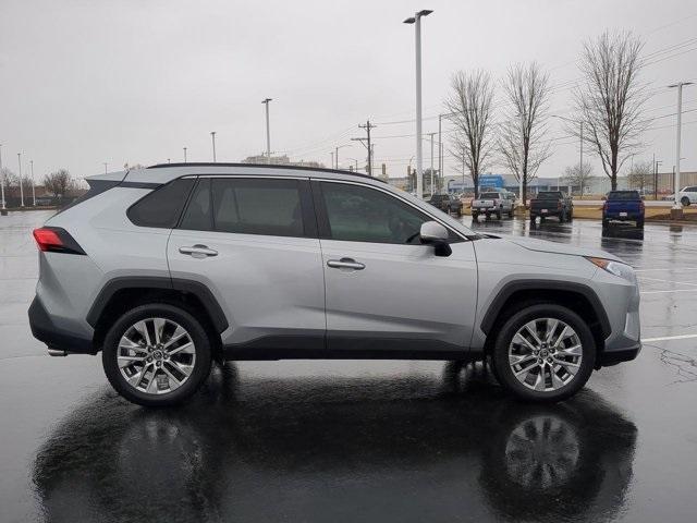 used 2019 Toyota RAV4 car, priced at $29,998