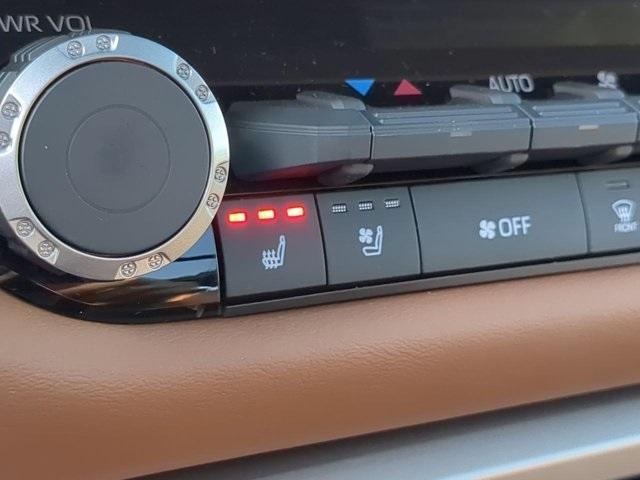 new 2025 Toyota Tundra Hybrid car, priced at $79,776