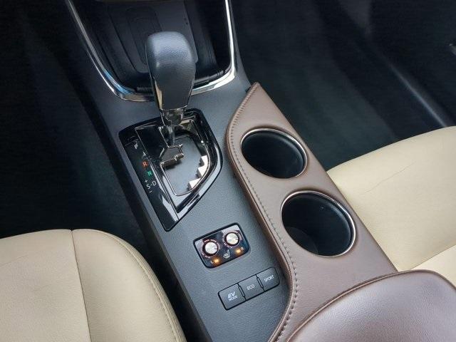 used 2018 Toyota Avalon Hybrid car, priced at $21,700