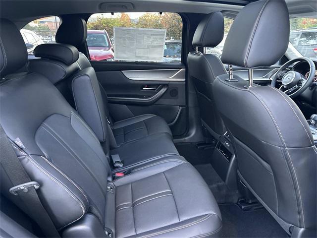 new 2025 Mazda CX-90 PHEV car