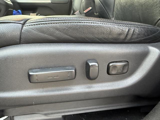 used 2013 Honda CR-V car, priced at $13,500