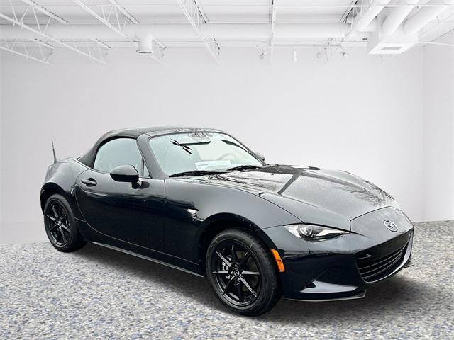 new 2024 Mazda MX-5 Miata car