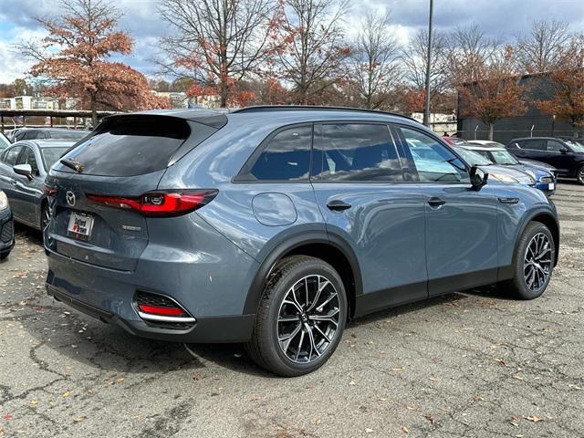 new 2025 Mazda CX-70 PHEV car, priced at $58,580