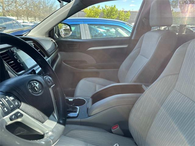 used 2017 Toyota Highlander car, priced at $23,917