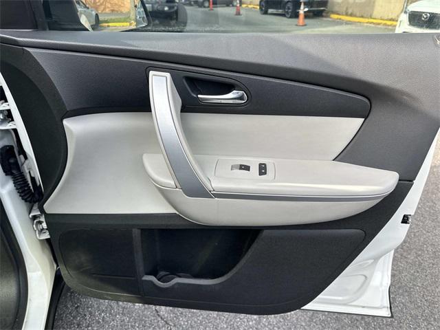 used 2009 GMC Acadia car, priced at $4,200