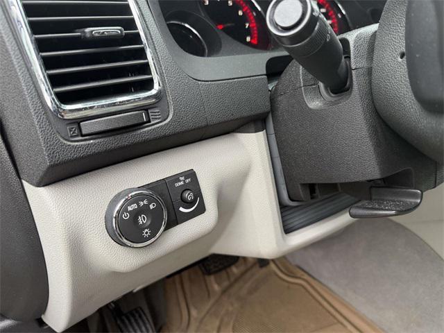 used 2009 GMC Acadia car, priced at $4,495