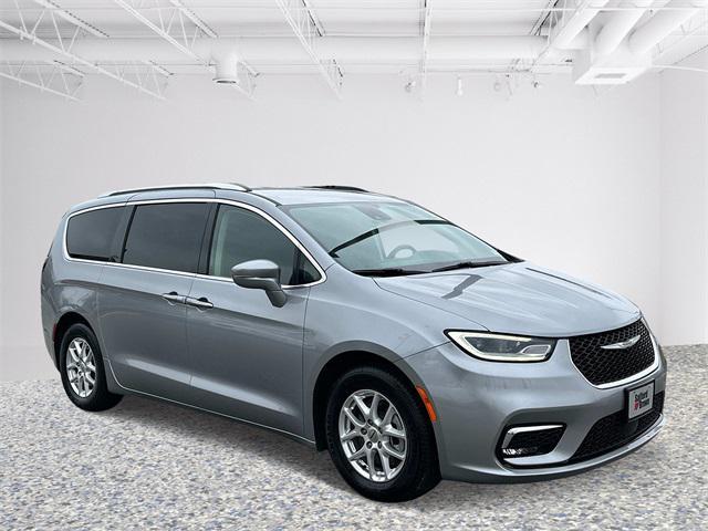 used 2021 Chrysler Pacifica car, priced at $23,324