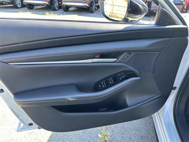 used 2025 Mazda Mazda3 car, priced at $25,400