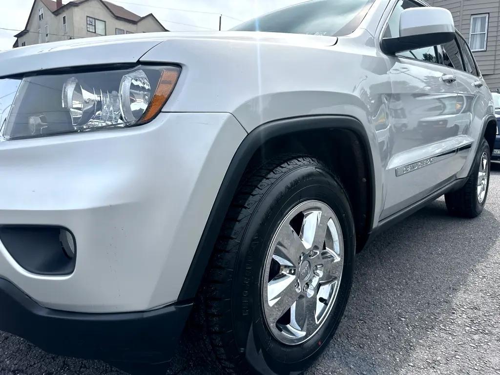 used 2012 Jeep Grand Cherokee car, priced at $7,600