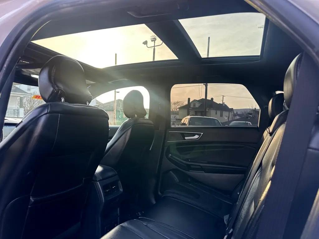 used 2019 Ford Edge car, priced at $17,500