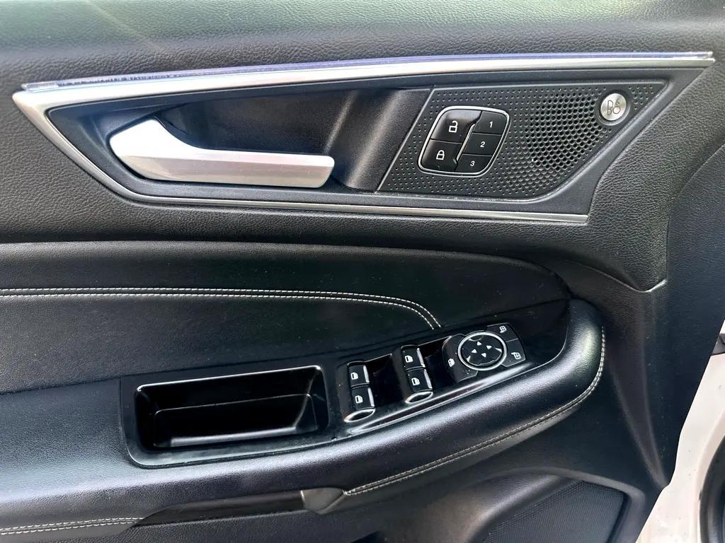 used 2019 Ford Edge car, priced at $17,500