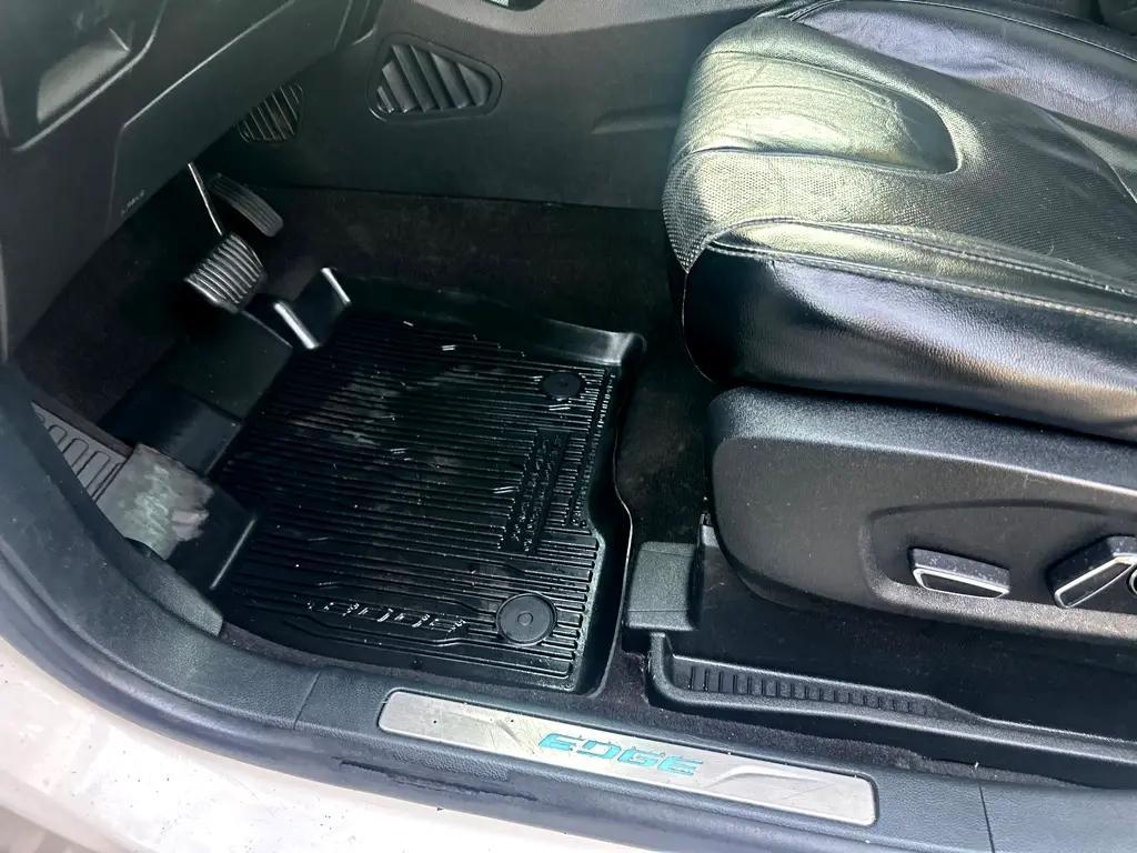 used 2019 Ford Edge car, priced at $17,500