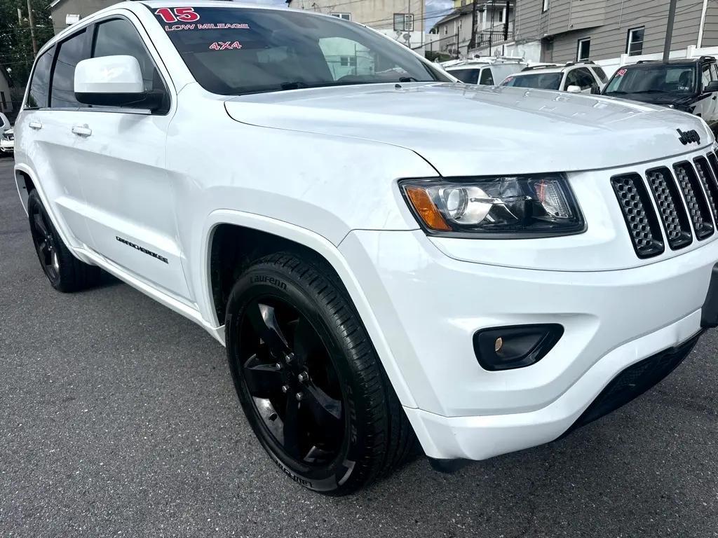 used 2015 Jeep Grand Cherokee car, priced at $16,400
