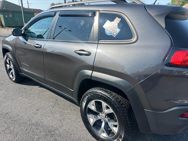 used 2014 Jeep Cherokee car, priced at $16,900