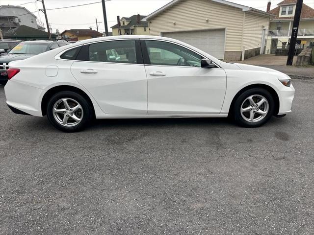 used 2017 Chevrolet Malibu car, priced at $13,750