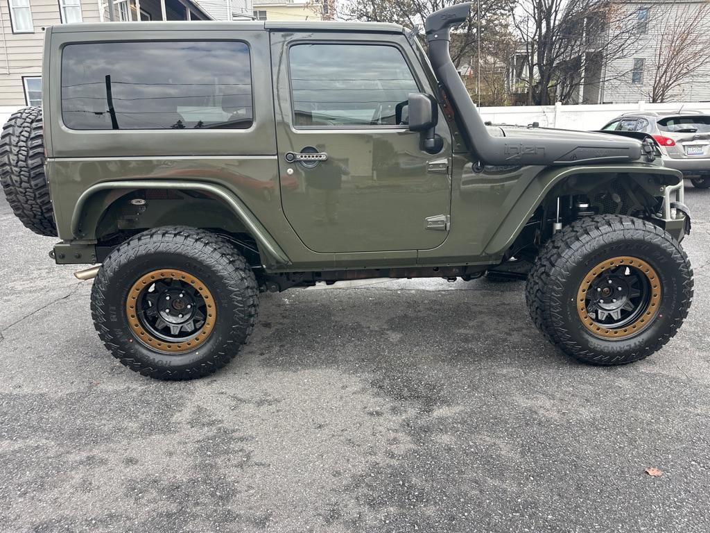 used 2015 Jeep Wrangler car, priced at $16,800