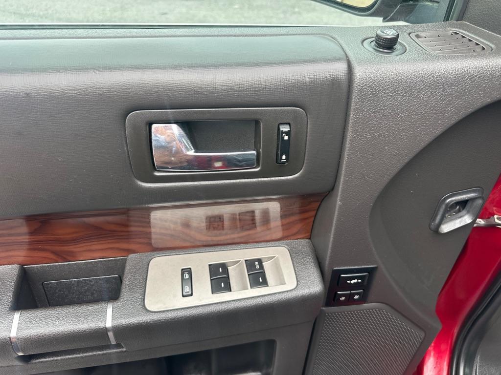 used 2009 Ford Flex car, priced at $7,300
