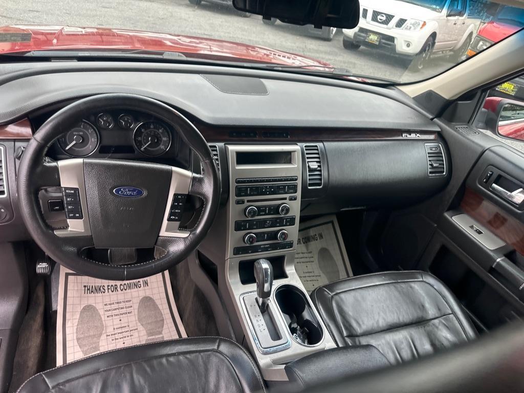 used 2009 Ford Flex car, priced at $7,300