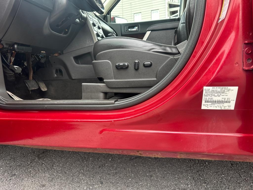 used 2009 Ford Flex car, priced at $7,300