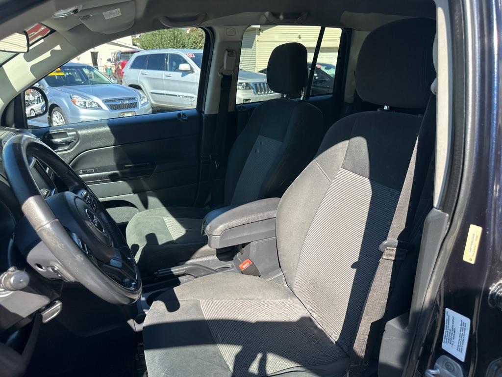 used 2011 Jeep Compass car, priced at $6,400