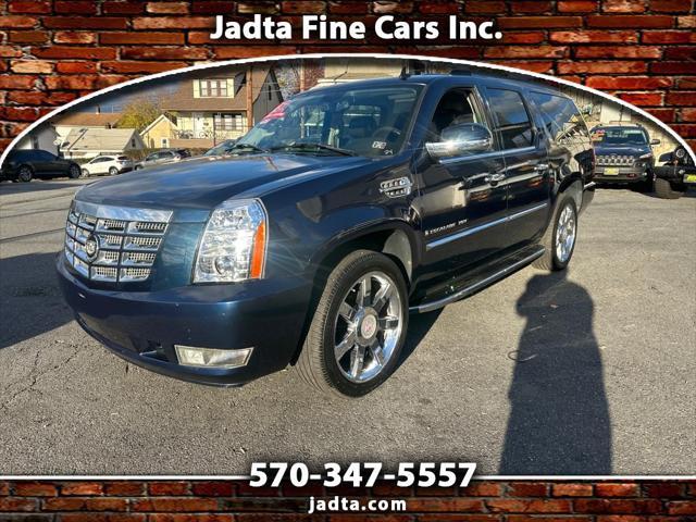 used 2008 Cadillac Escalade ESV car, priced at $10,900