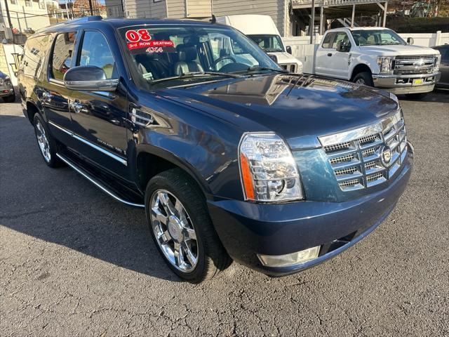 used 2008 Cadillac Escalade ESV car, priced at $10,900