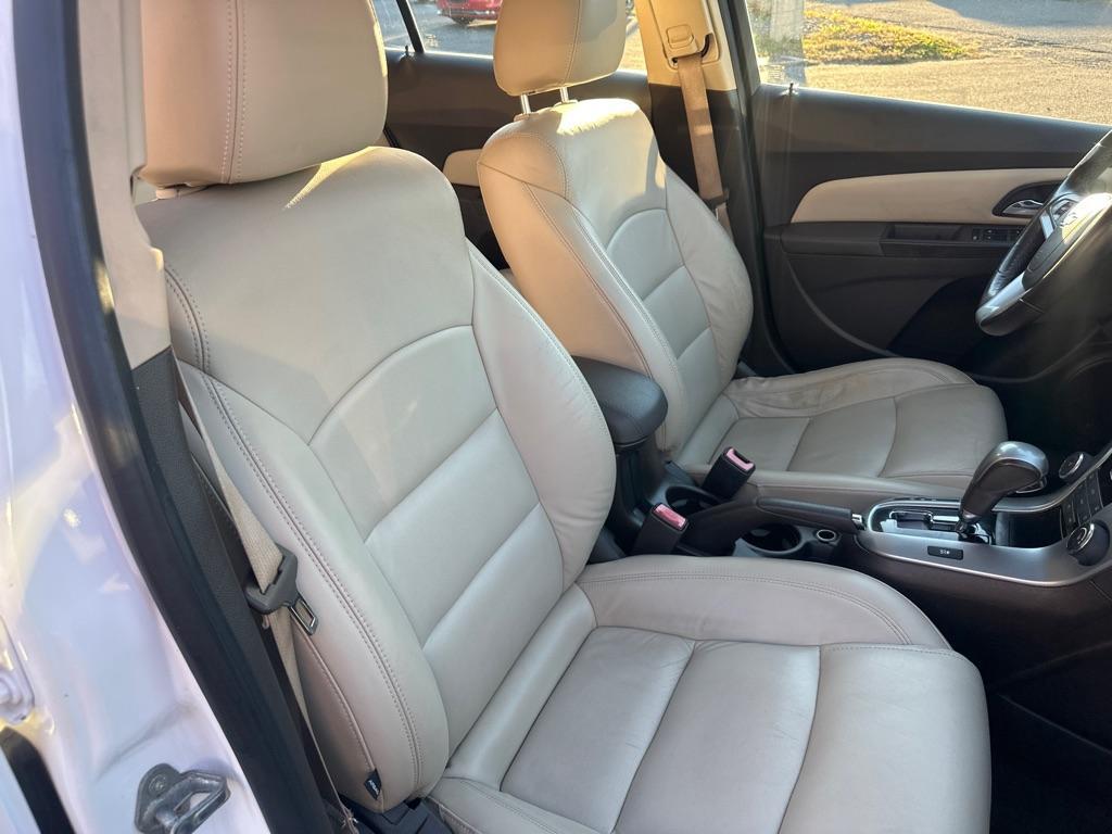 used 2013 Chevrolet Cruze car, priced at $10,400