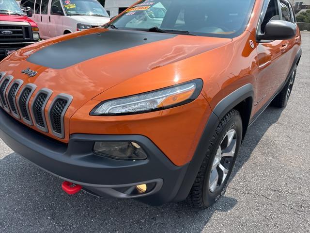 used 2015 Jeep Cherokee car, priced at $17,300