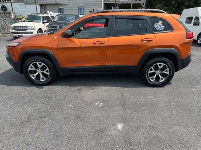 used 2015 Jeep Cherokee car, priced at $17,300