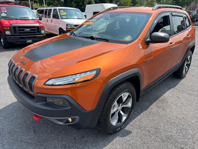 used 2015 Jeep Cherokee car, priced at $17,300