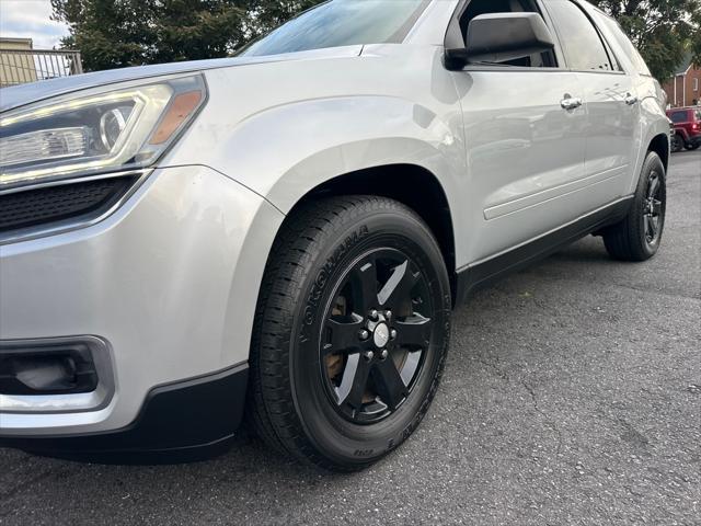 used 2015 GMC Acadia car, priced at $15,600