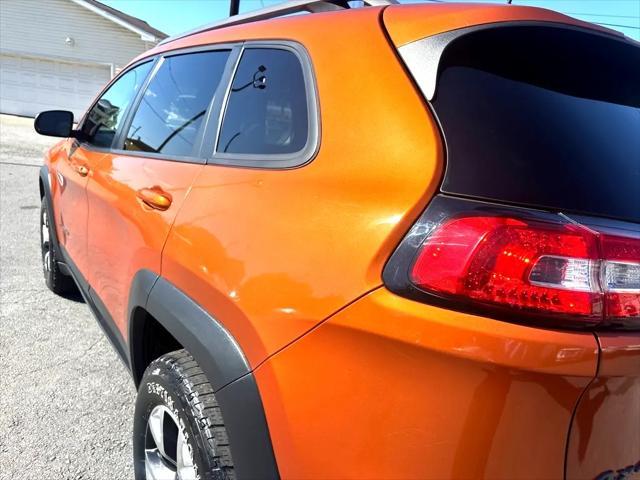 used 2016 Jeep Cherokee car, priced at $15,400