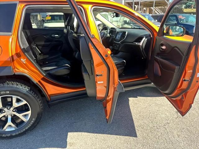 used 2016 Jeep Cherokee car, priced at $15,400