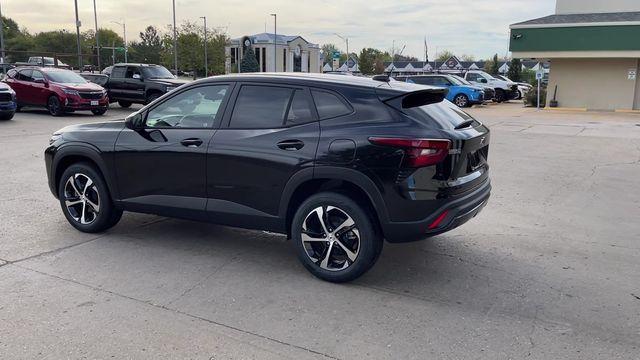 new 2026 Chevrolet Trax car, priced at $22,890