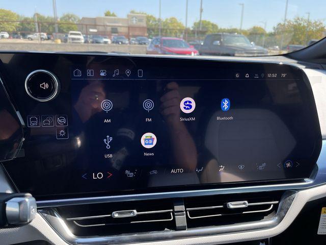 new 2026 Chevrolet Equinox EV car, priced at $40,900