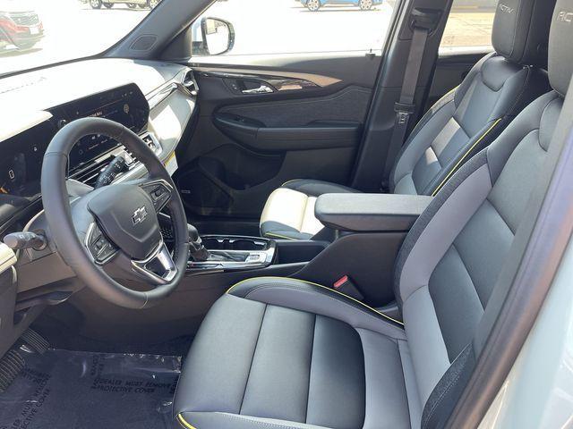 new 2026 Chevrolet TrailBlazer car, priced at $30,275