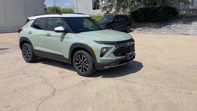 new 2026 Chevrolet TrailBlazer car, priced at $30,275
