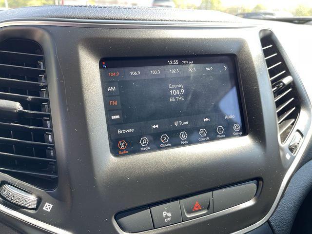 used 2020 Jeep Cherokee car, priced at $12,695