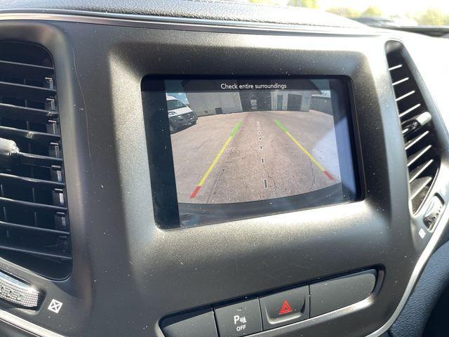 used 2020 Jeep Cherokee car, priced at $12,695