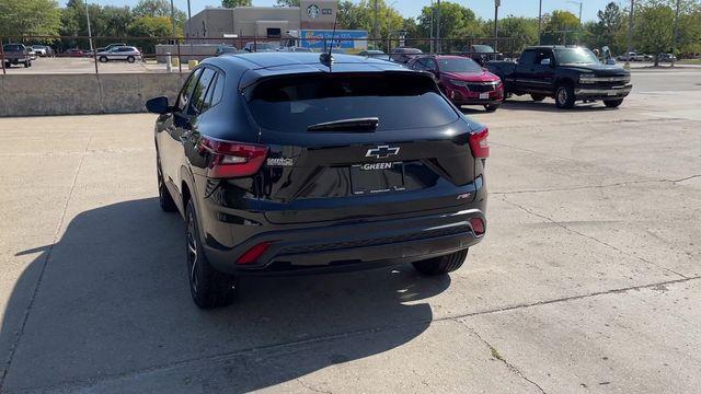 new 2026 Chevrolet Trax car, priced at $22,890